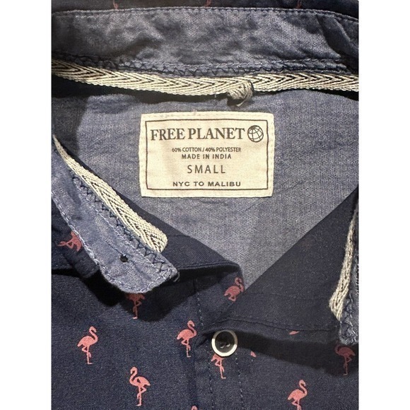 Free Planet NYC‎ to Malibu mens small ss buttom up/Flamingo - Picture 5 of 5